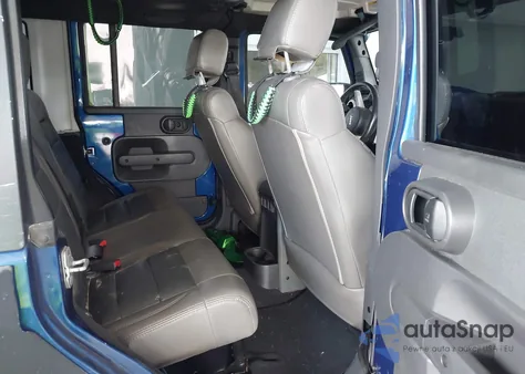 2010 Jeep Wrangler Unlimited Sahara from USA, damaged, VIN 1J4HA5H16AL196658